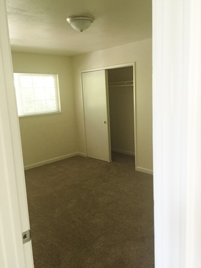 Bedroom - 7539 Cook Ave