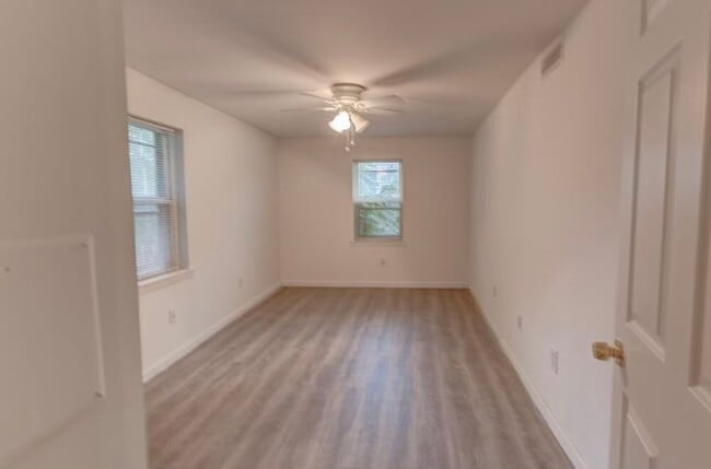 Bedroom #1 - 1405 Union Ave