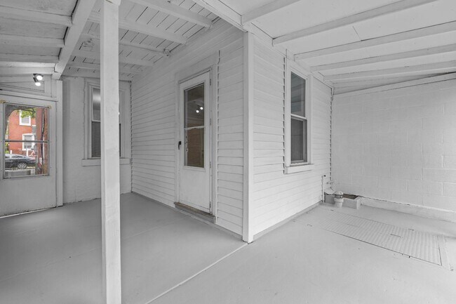 Foto del edificio - 560 King St