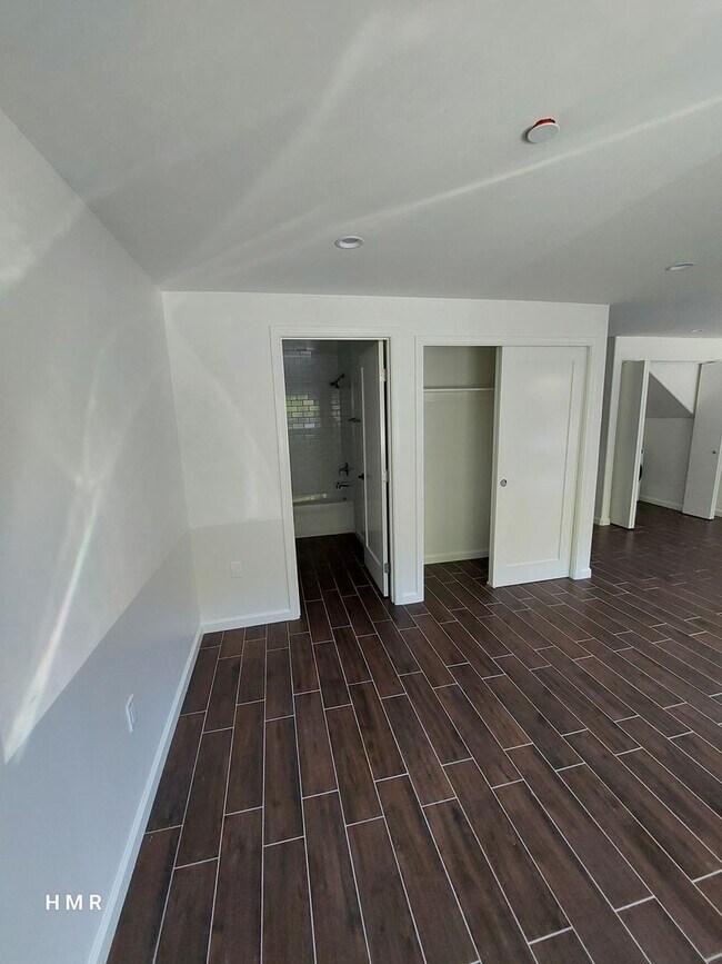 Foto del edificio - Brand new studio in LA