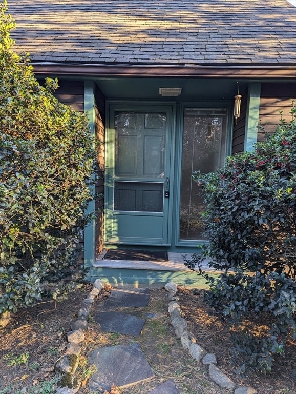 Building Photo - 12-12 Longmeadow Rd