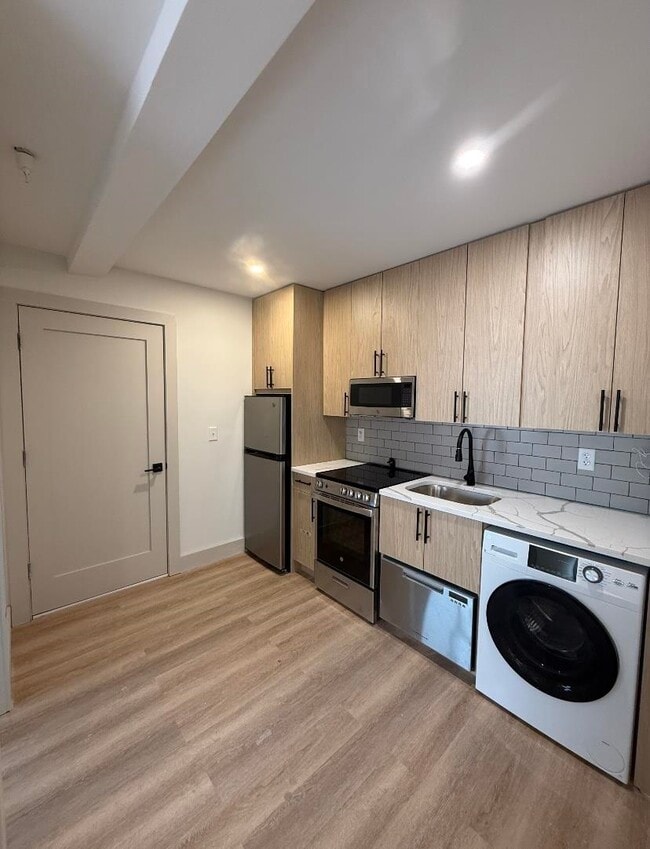 Foto del edificio - 131 Church St