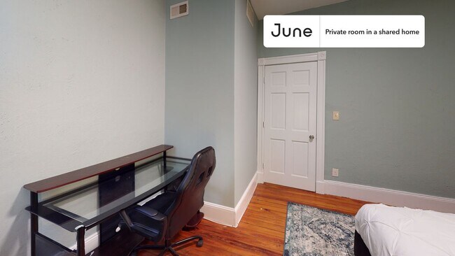 Foto del edificio - Room in Shared 4 bed/1.5 bath home in Allston
