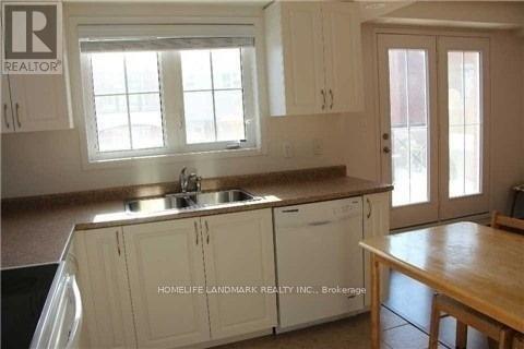 Photo du bâtiment - 2464 Post Rd