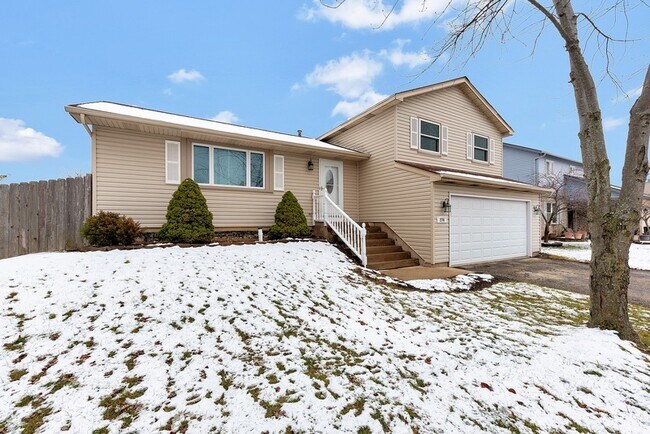 Building Photo - 274 N Janes Ave