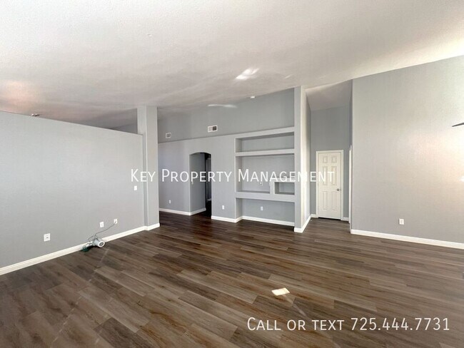 Foto del edificio - ONE STORY 3 BEDROOM HOME IN THE SOUTHWEST ...