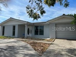 Foto del edificio - 9011 St Clair Ln