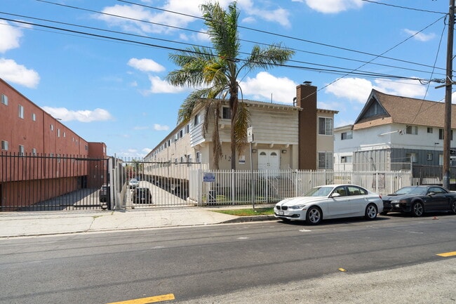 Building Photo - 3612 W. 102nd St.