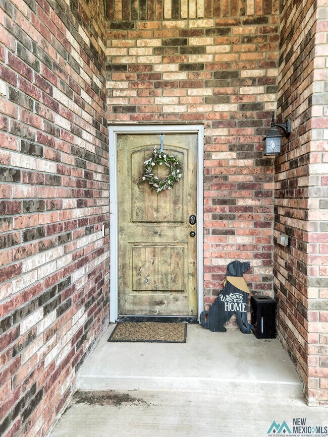 Building Photo - 133 Garrett Dr