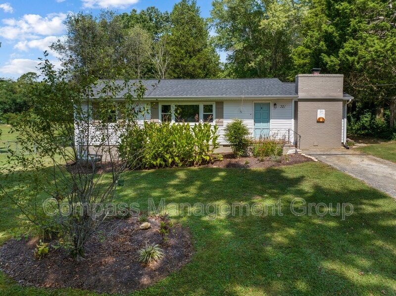 Primary Photo - 321 Sarvis Dr