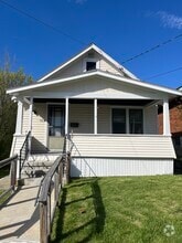 Building Photo - 1125 Raymond St