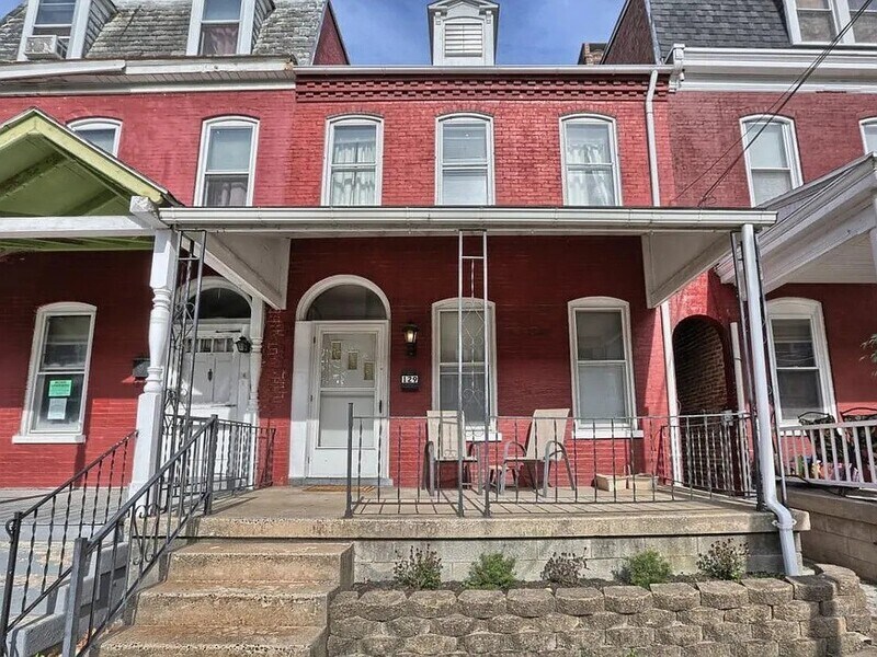 Foto principal - 129 E New St