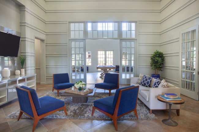 Interior Photo - MAA Lake Nona