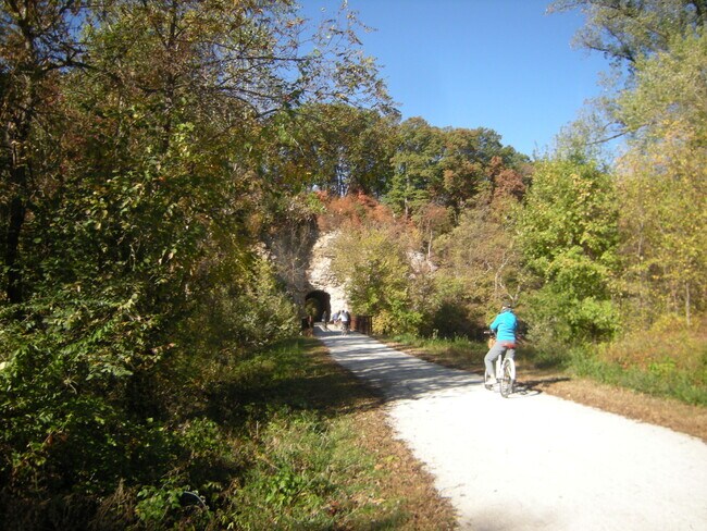 Foto del edificio - 94 Moniteau St