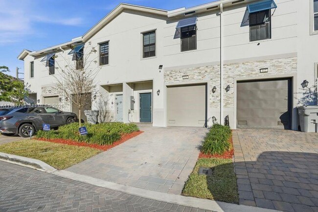 Foto del edificio - 816 NW 3rd Terrace