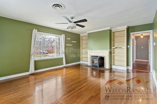 Building Photo - 2904 Van Buren Ave