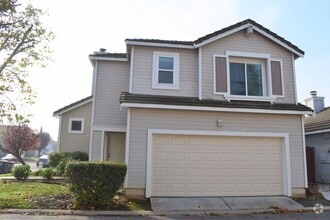 Building Photo - 9274 Laguna Pointe Way