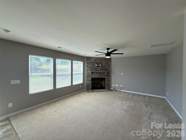 Foto del edificio - 4620 Gibbons Link Rd