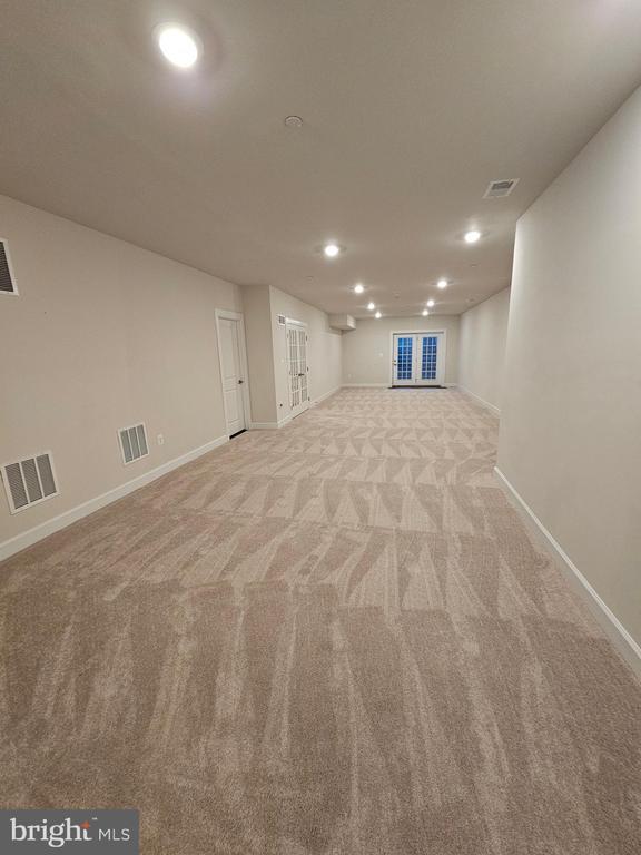 Building Photo - 2502 Vivaldi Ln