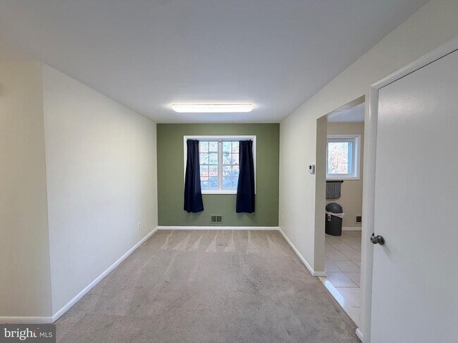 Foto del edificio - 4207 15th St N