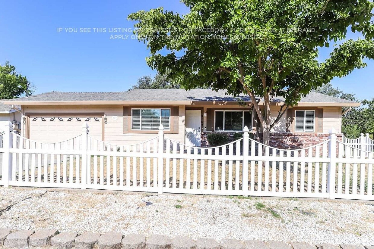 Primary Photo - 8169 Patton Ave