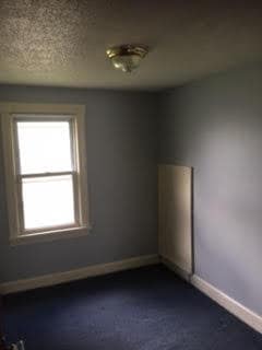 Building Photo - 574 Maple St