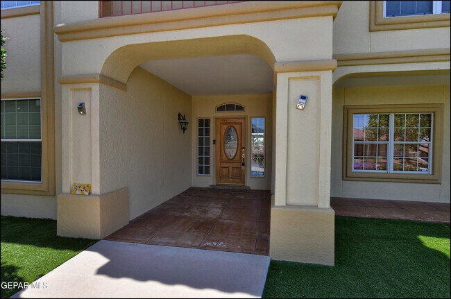 Foto del edificio - 6732 Pearl Ridge Dr