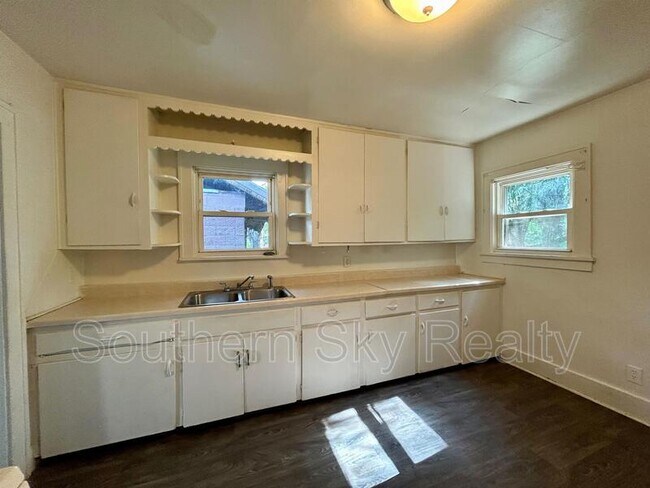 Building Photo - 238 Sobul Ave