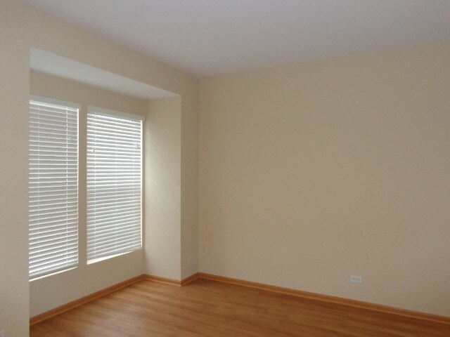 Building Photo - 208 Lilac Street