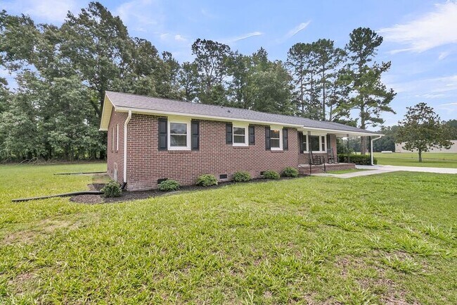 Building Photo - 1184 Lebanon Rd