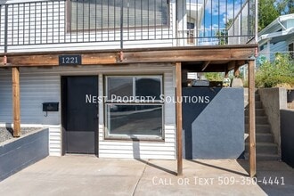 Building Photo - 1221 S Baker St