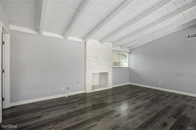 Building Photo - 4 br, 4 bath House - 14466 San Esteban Dr