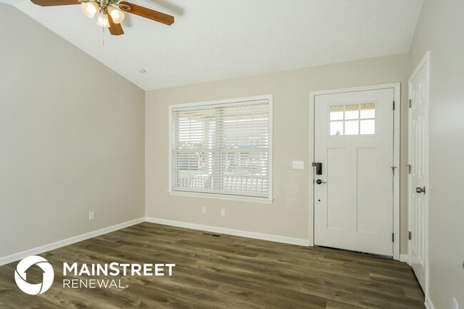 Building Photo - 8705 Vision Pl