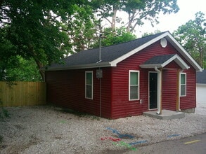 Building Photo - 1 Smarr Ct