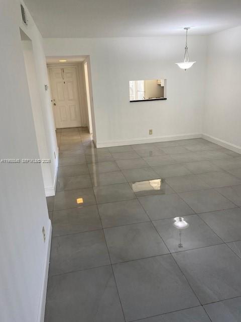 Foto del edificio - 8021 Southgate Blvd