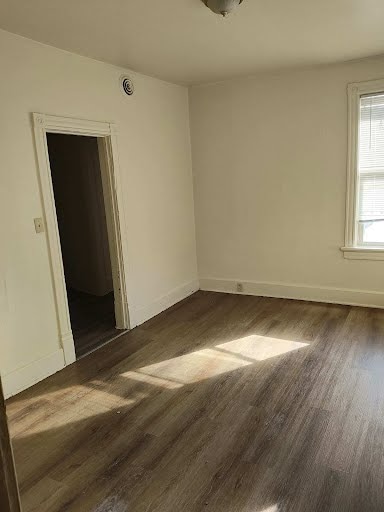 Foto del edificio - 1335 S 18th St