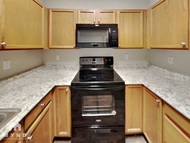 Foto del edificio - 1685 Camden Forrest Way