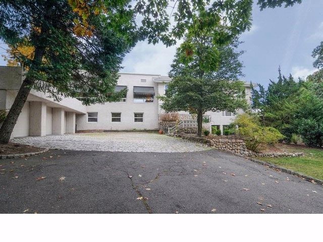 Building Photo - 50 Ridge Rd