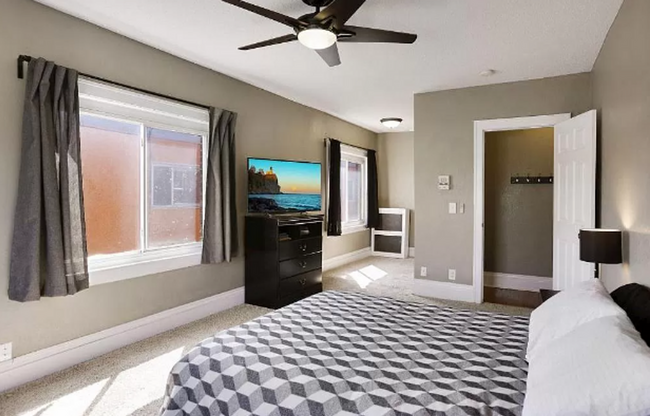 Building Photo - Beautiful 2 bedroom apartment in South Min...