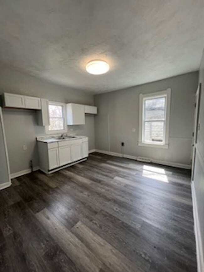 Foto del edificio - 3119 W 68th St