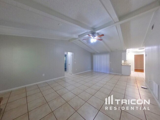 Foto del edificio - 5163 Tallow Wood Ct