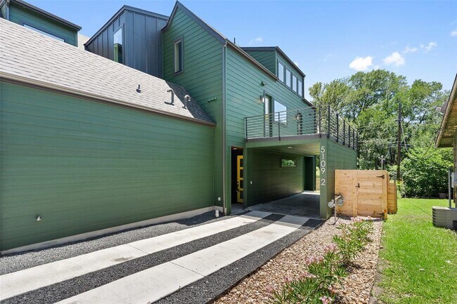 Building Photo - 5109 Stone Gate Dr