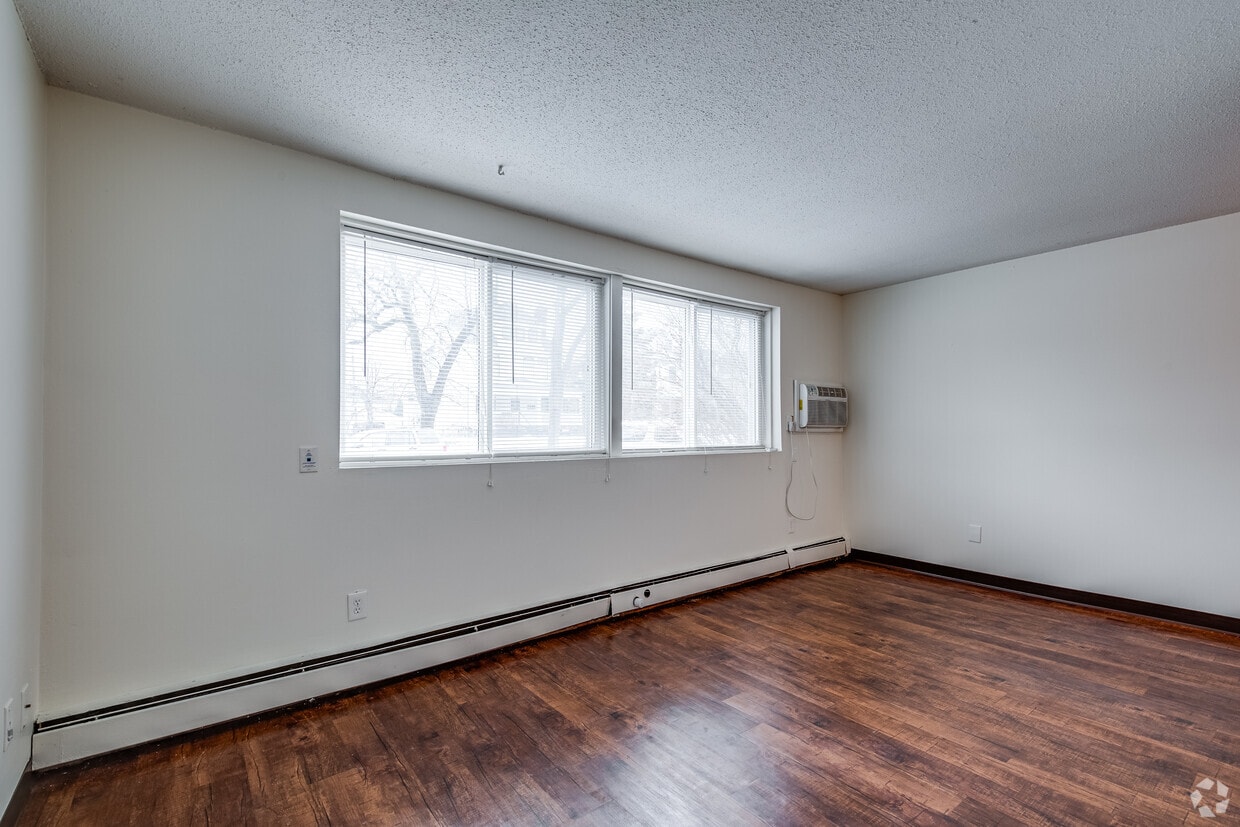 2600 Bryant Ave S Apartments in Minneapolis, MN