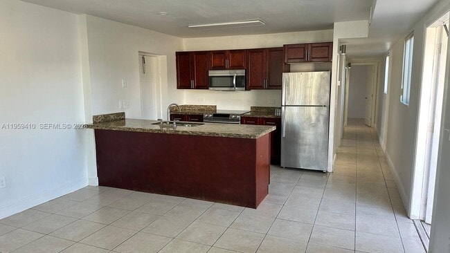 Foto del edificio - 5020 NW 14th Ave