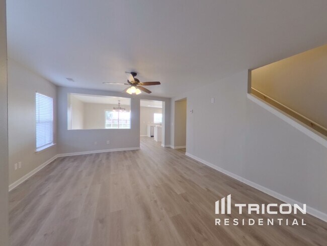 Building Photo - 379 Charter Oak Ct
