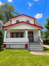 Building Photo - 12909 Benwood Ave