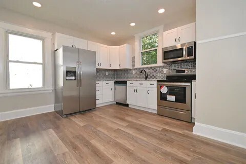 Foto del edificio - 1808 Oakland Ave