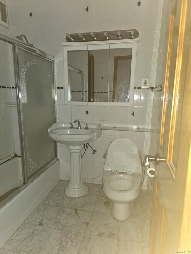 Foto del edificio - 94-18 130th St