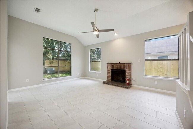 Building Photo - 12215 Cardston Ct