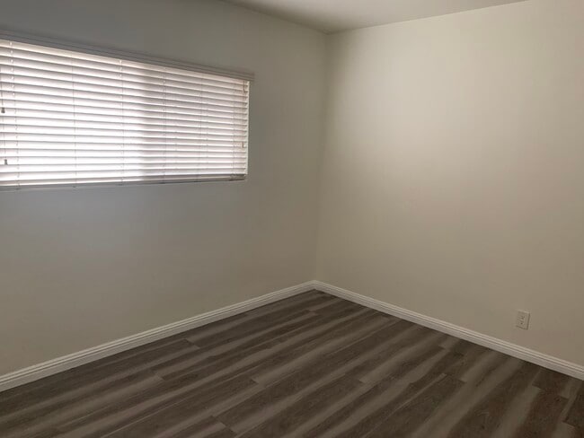 BEDROOM 1 - 4850 Santa Ana St